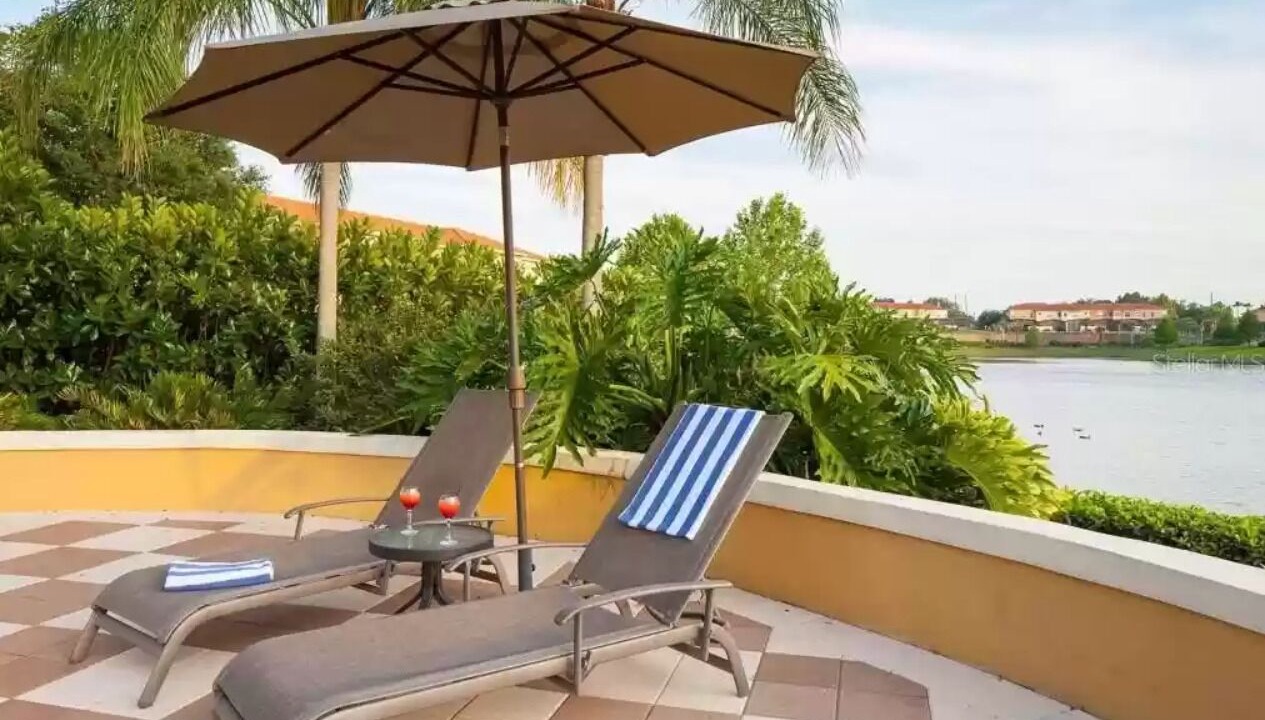 Photo of Patio Balcony in Sunset Lakes