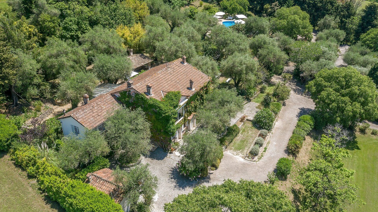 Photo of Outdoor in Mouans-Sartoux