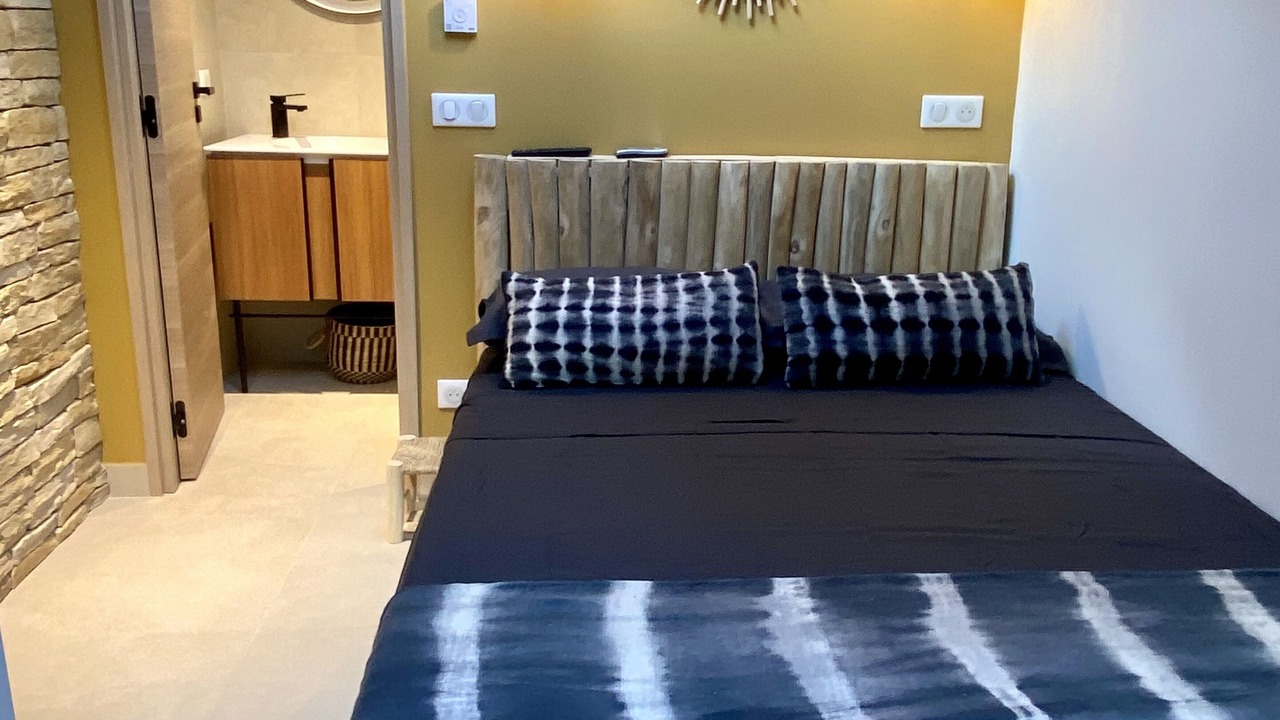 Photo of Bedroom in Saint-Tropez