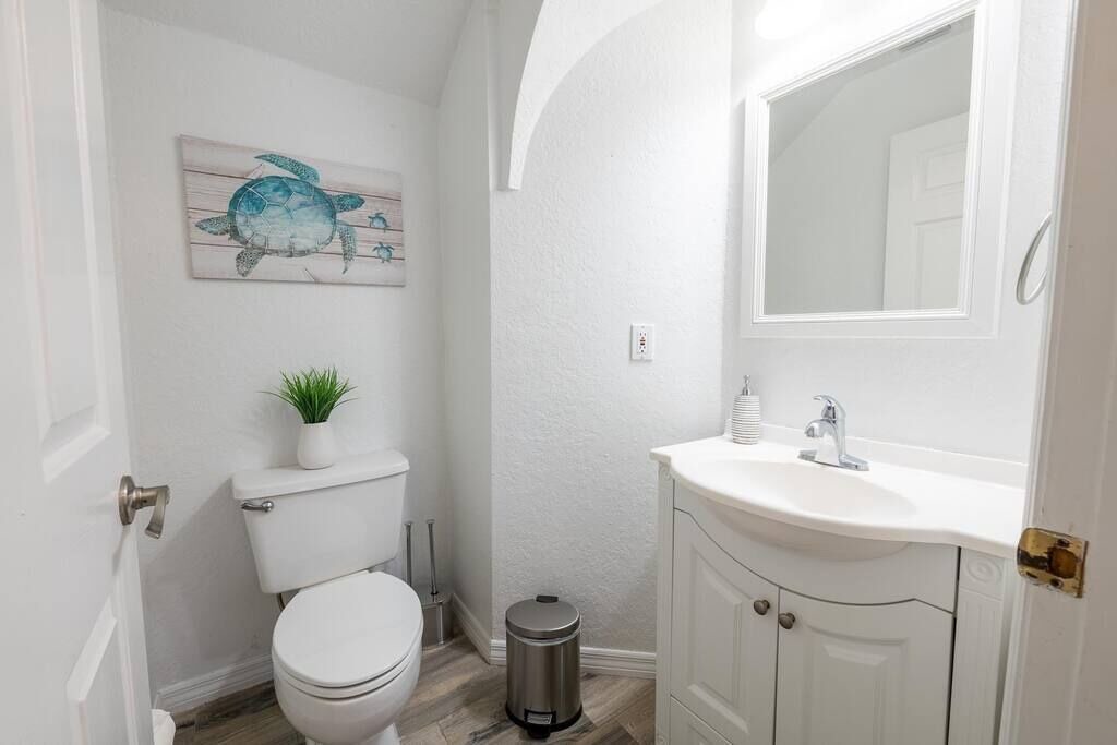 Photo of Bathroom in Winter Garden