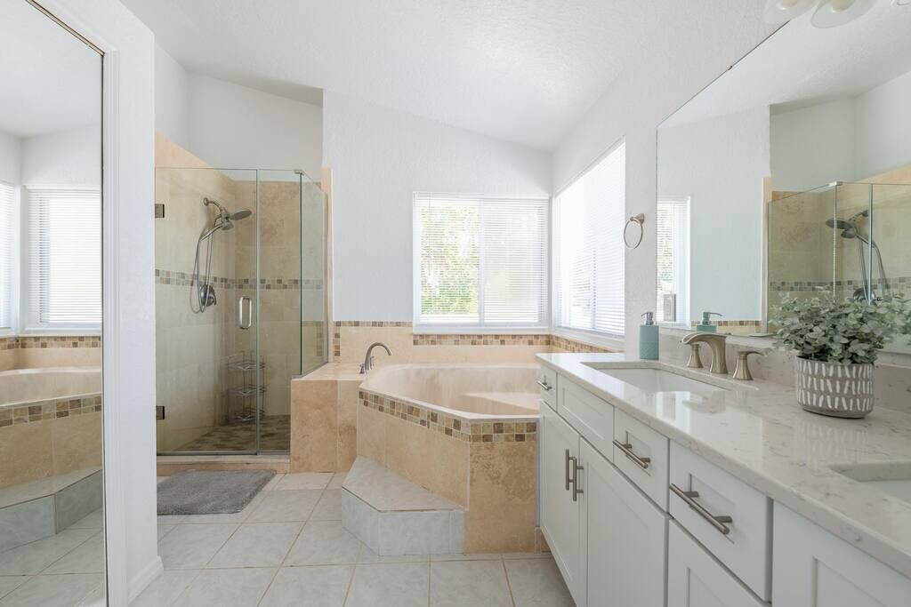 Photo of Bathroom in Winter Garden