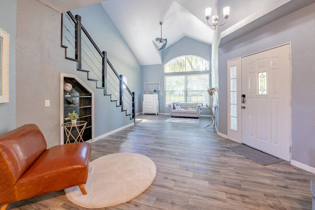 Photo of Livingroom in Winter Garden