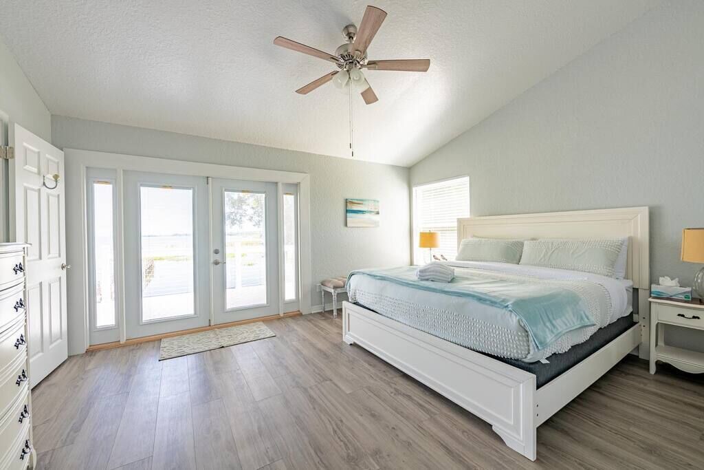 Photo of Bedroom in Winter Garden