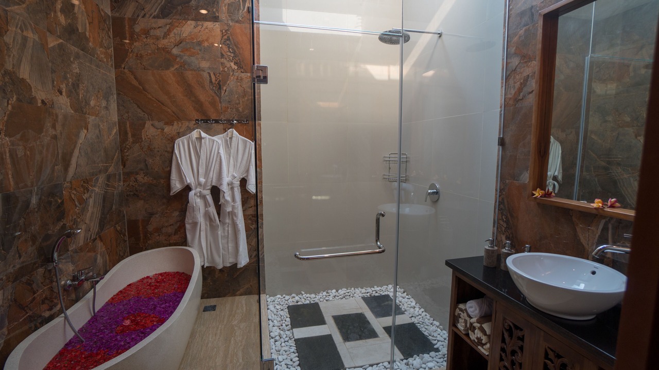 Photo of Bathroom in Celuk