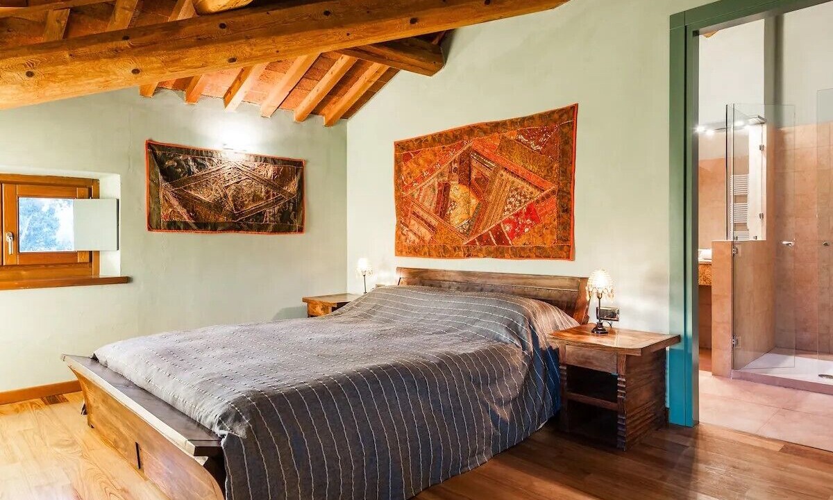 Photo of Bedroom in Vicopelago