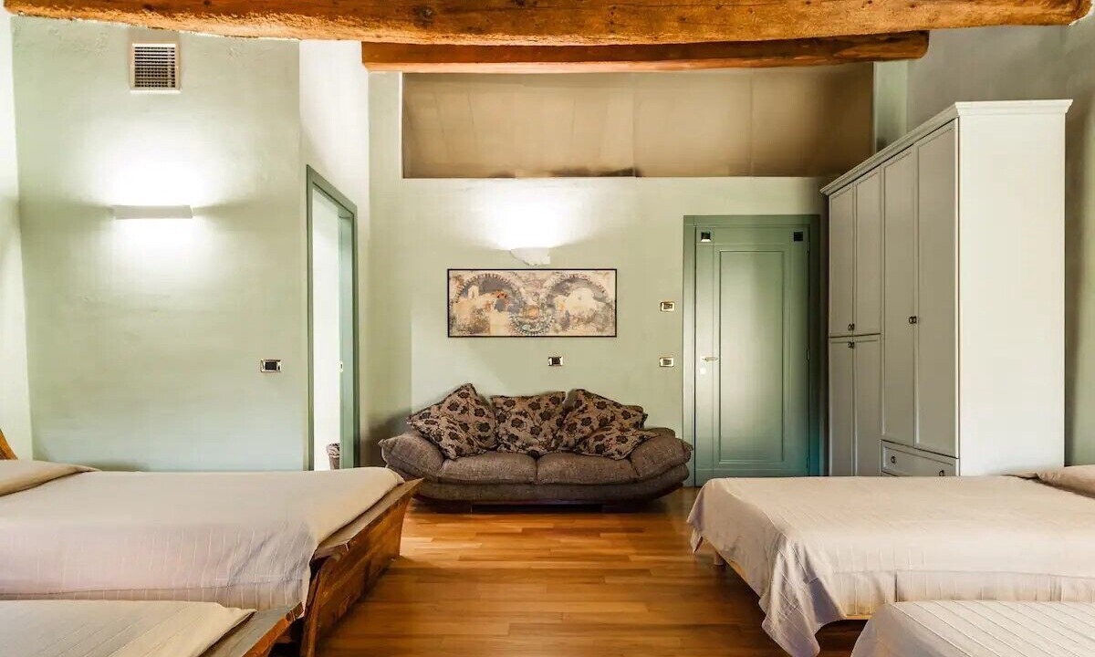 Photo of Bedroom in Vicopelago