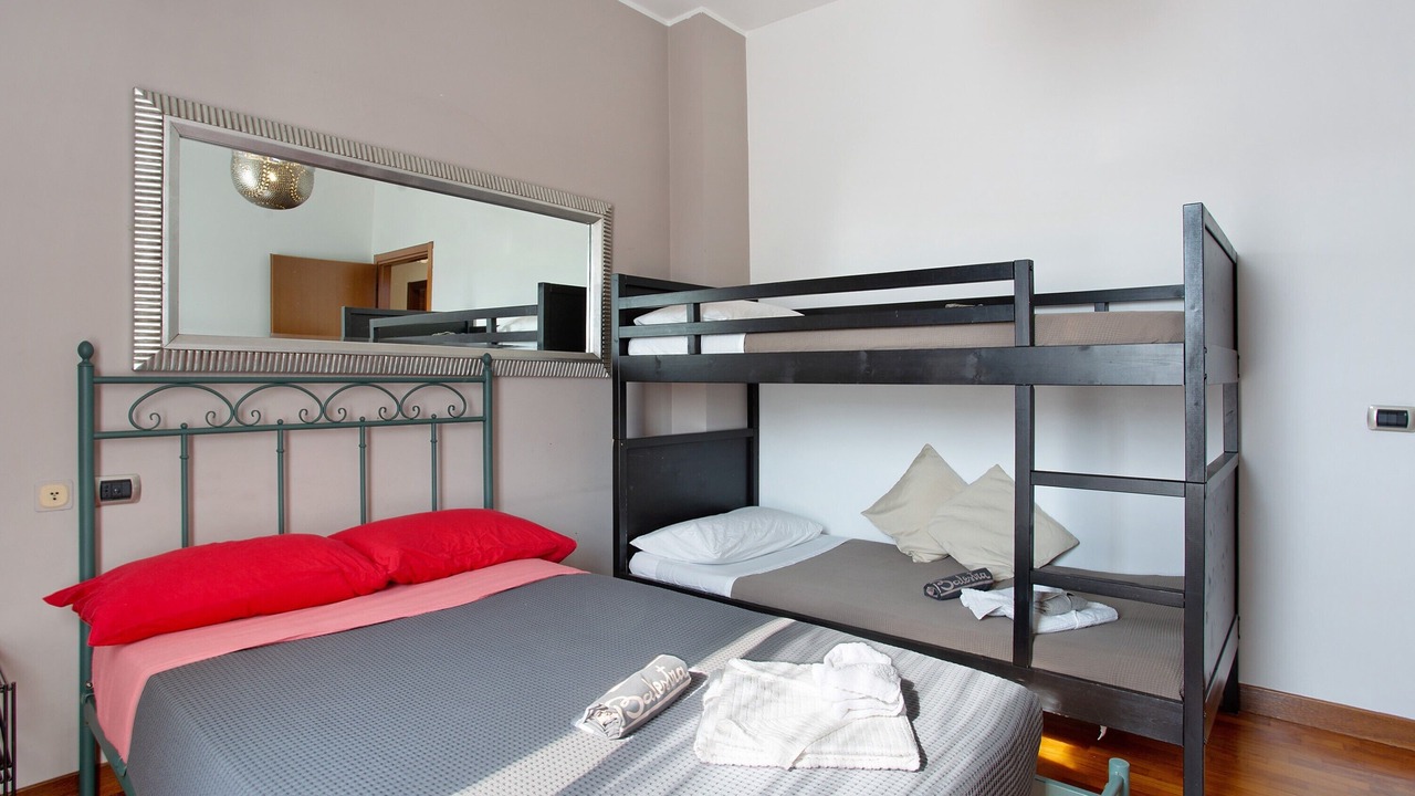 Photo of Bedroom in Peschiera Borromeo