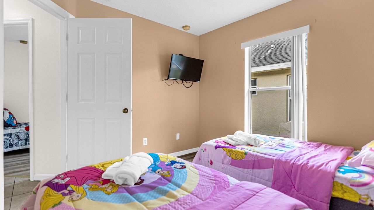 Photo of Bedroom in Crystal Cove