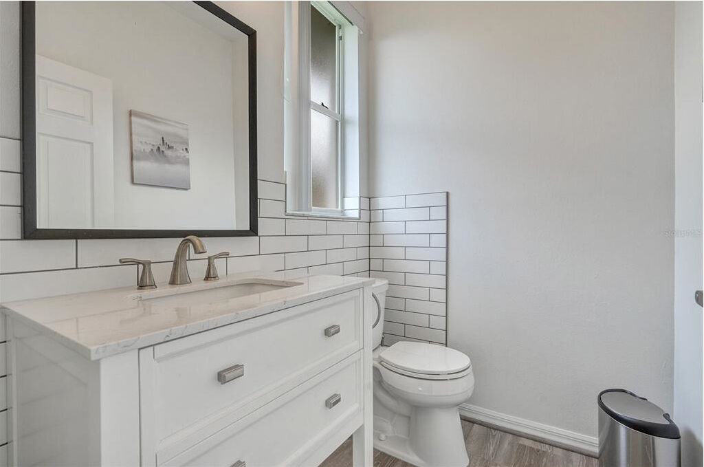 Photo of Bathroom in Sunset Lakes