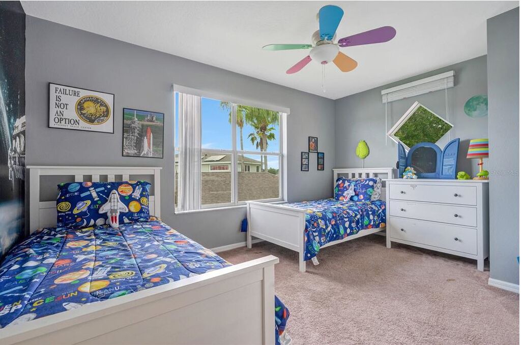 Photo of Bedroom in Sunset Lakes