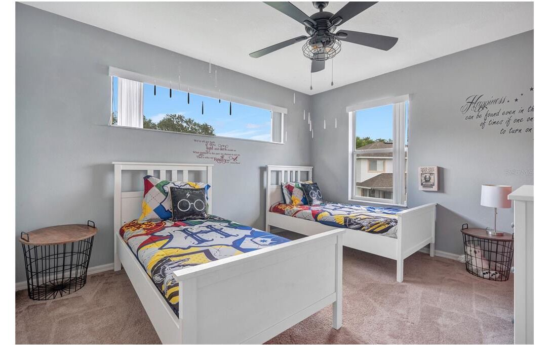 Photo of Bedroom in Sunset Lakes