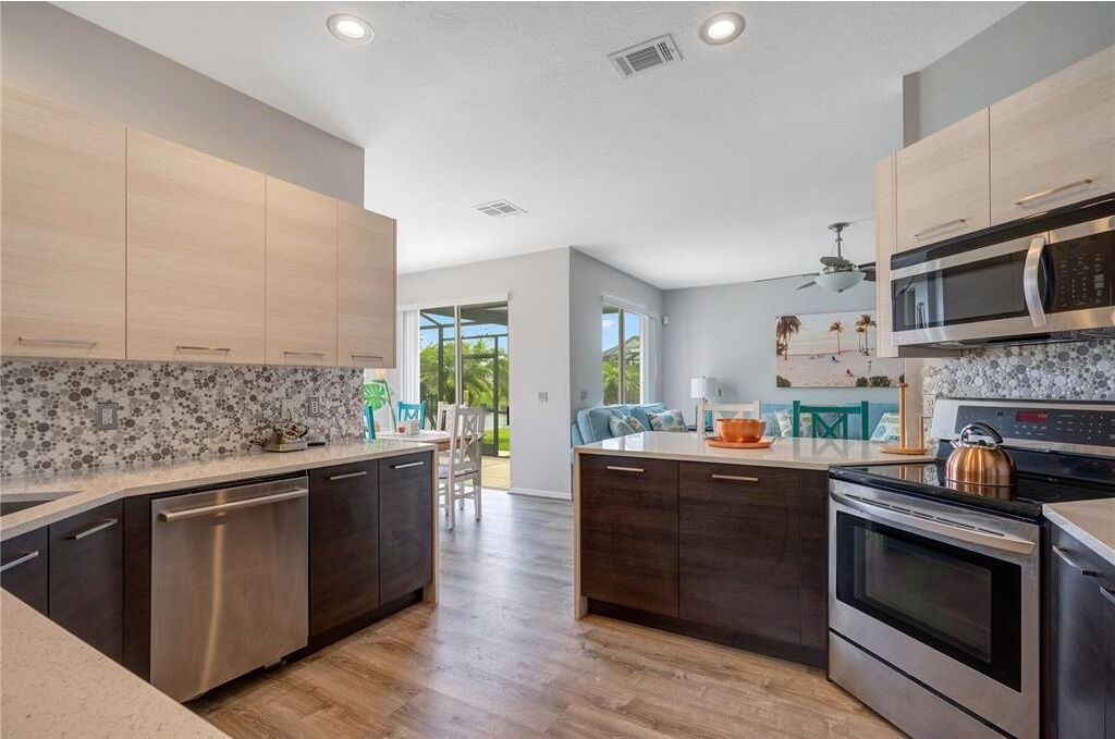 Photo of Kitchen in Sunset Lakes