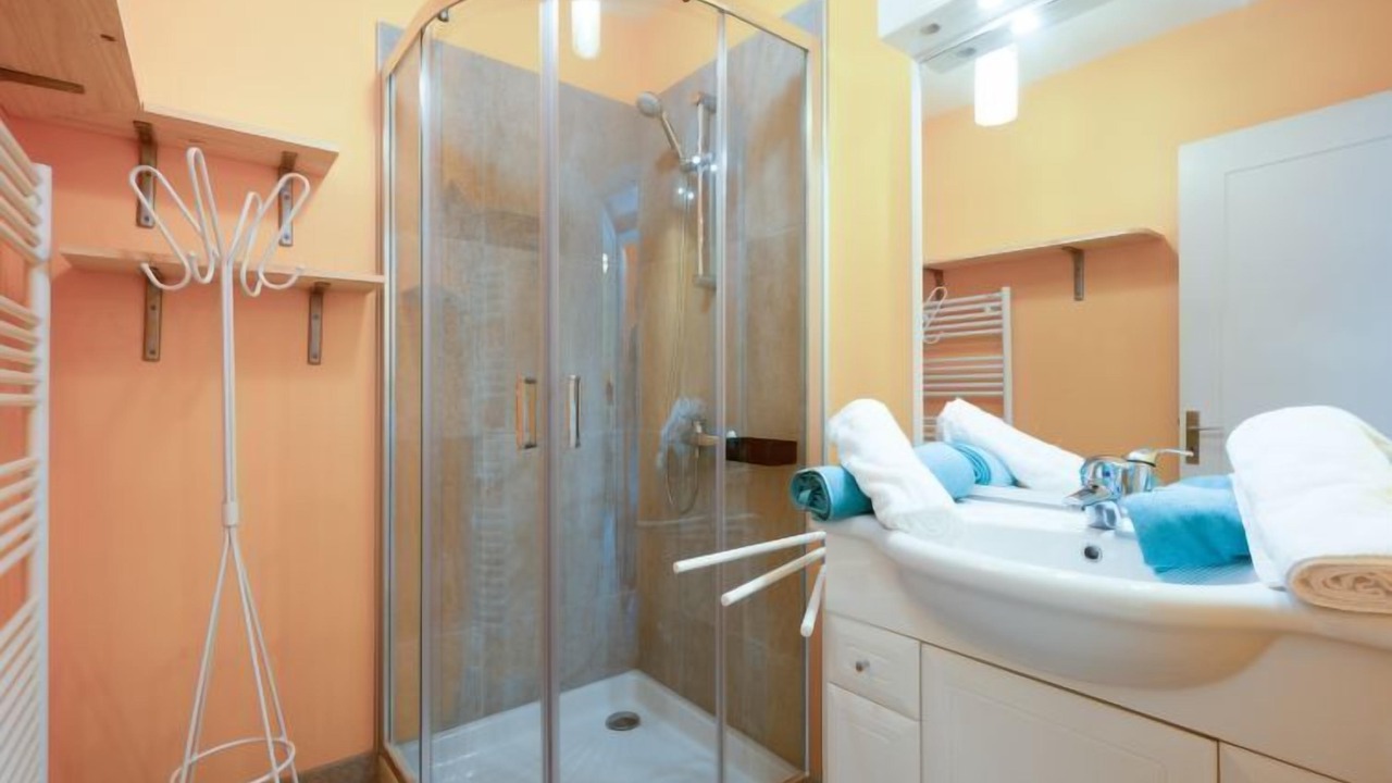 Photo of Bathroom in La Bocca