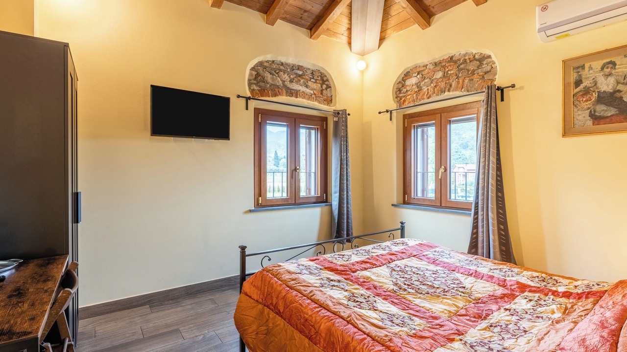 Photo of Bedroom in SantʼAndrea di Compito