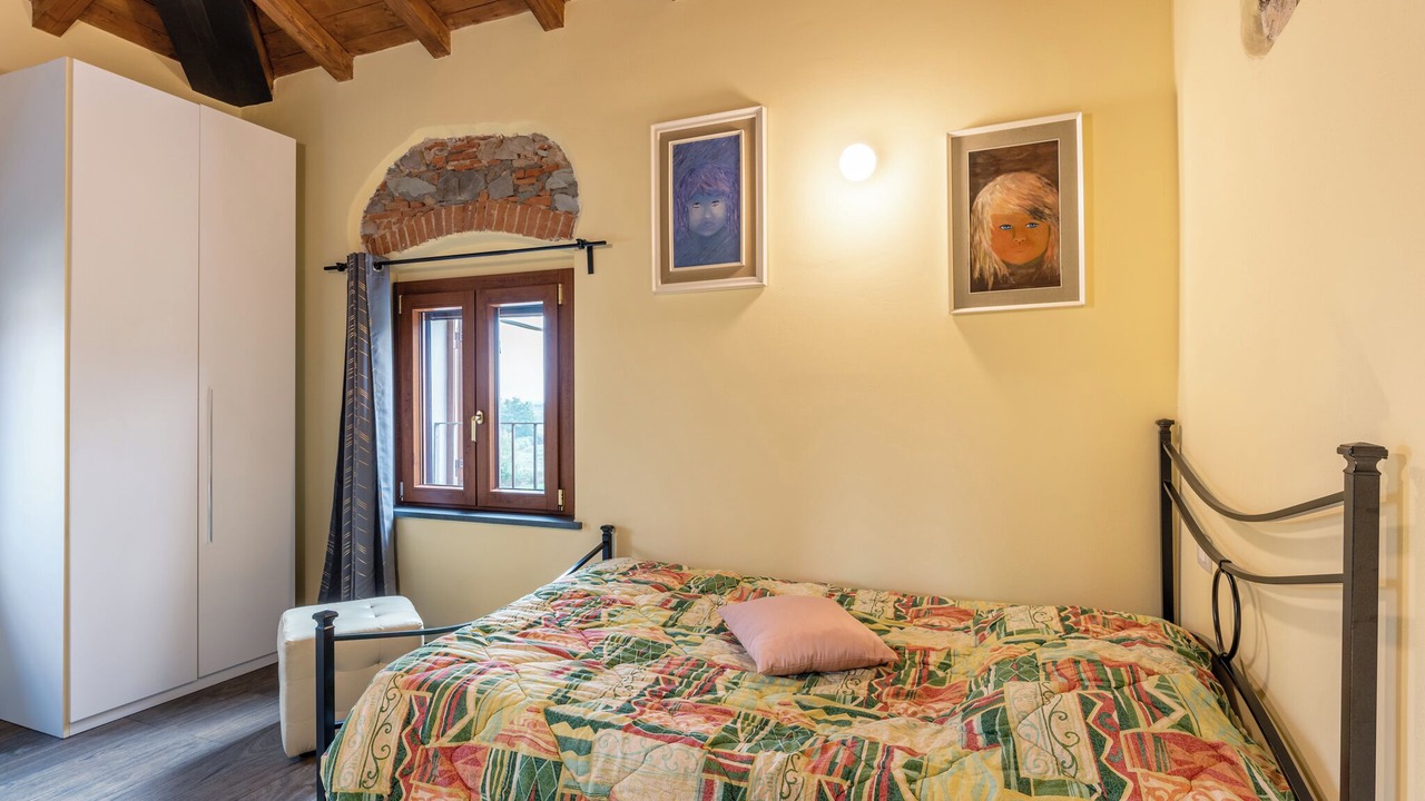 Photo of Bedroom in SantʼAndrea di Compito