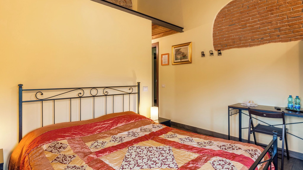 Photo of Bedroom in SantʼAndrea di Compito