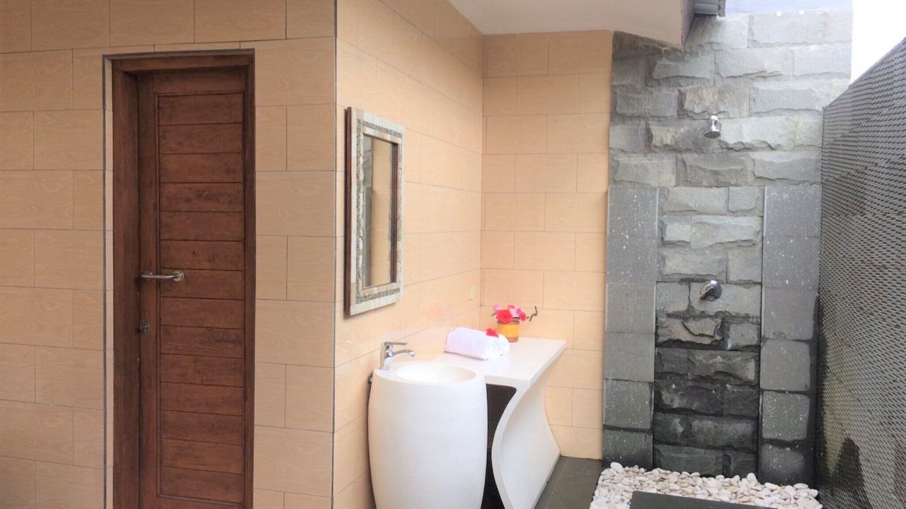Photo of Bathroom in Banjartegehe