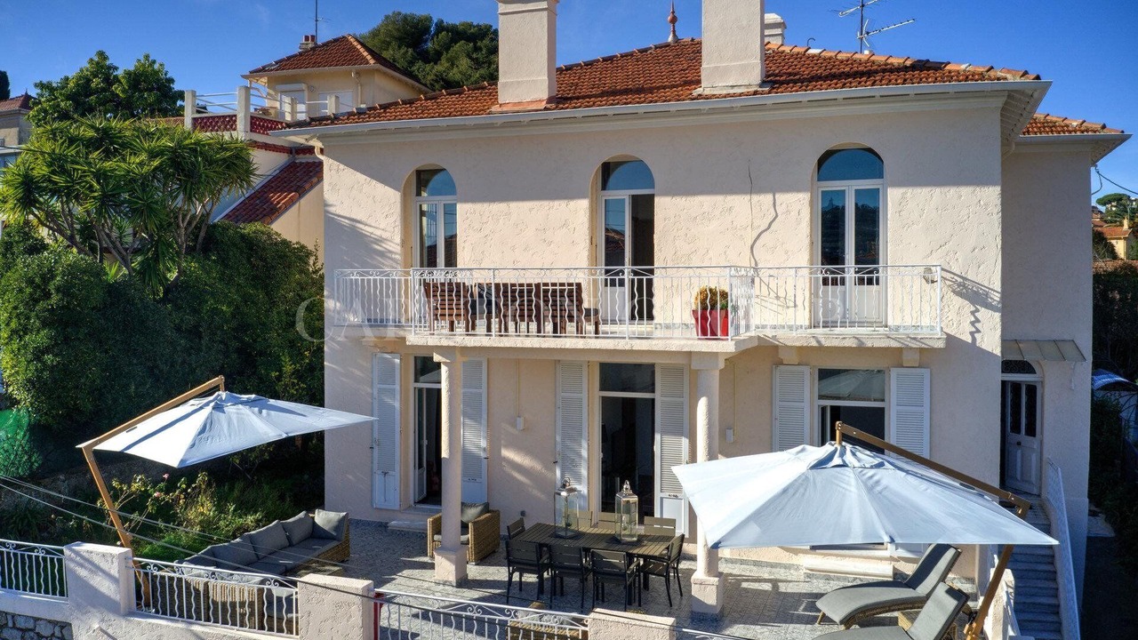 Photo of Outdoor in Carnot