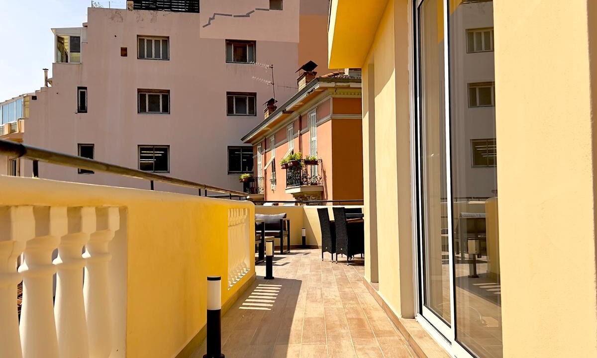 Photo of Patio Balcony in Beausoleil