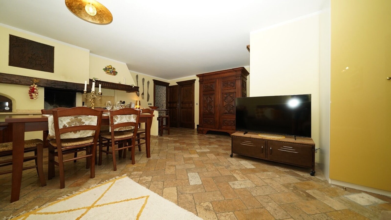 Photo of Others in Gragnola