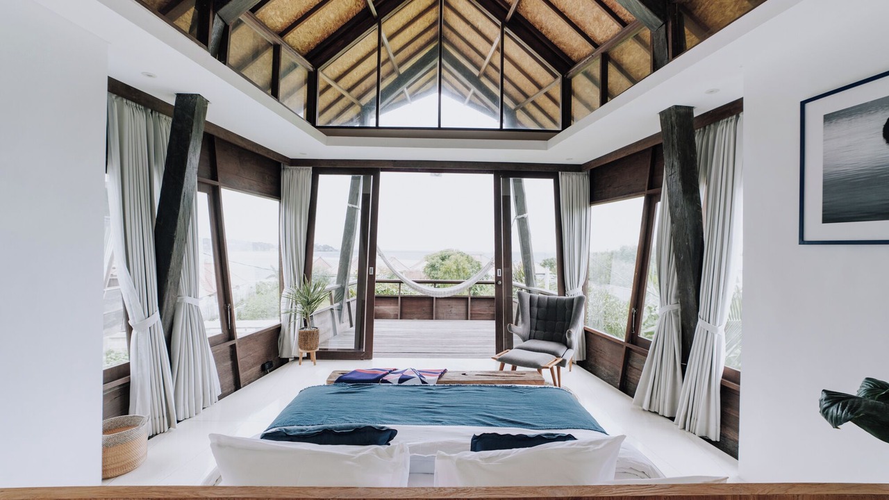 Photo of Bedroom in Mushroom Bay