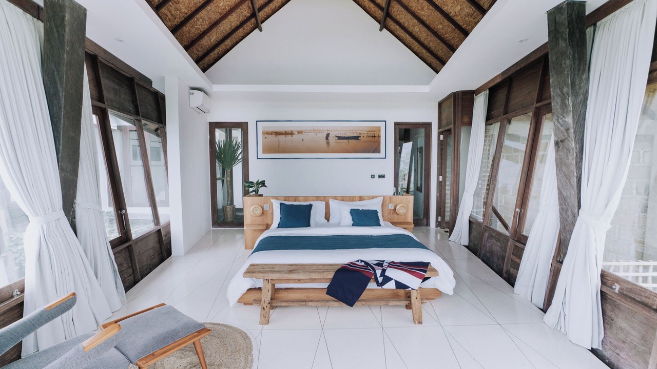 Photo of Bedroom in Mushroom Bay