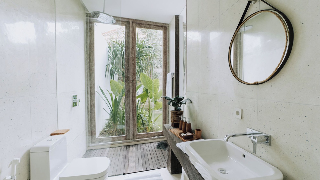 Photo of Bathroom in Mushroom Bay