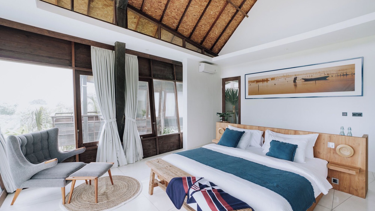 Photo of Bedroom in Mushroom Bay