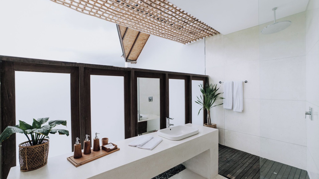 Photo of Bathroom in Mushroom Bay