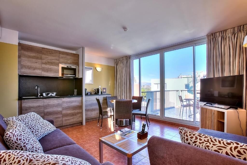 Photo of Livingroom in Antibes City Centre