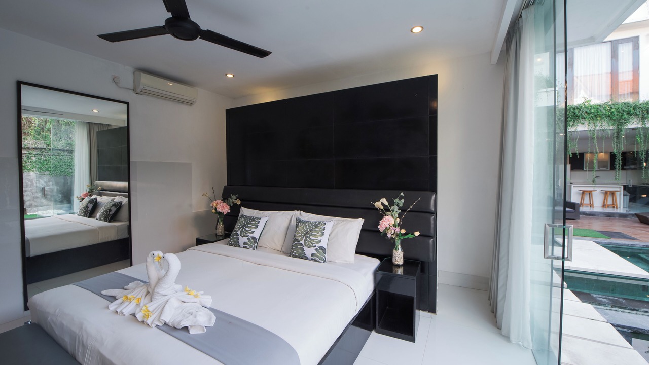 Photo of Bedroom in Sunset Road