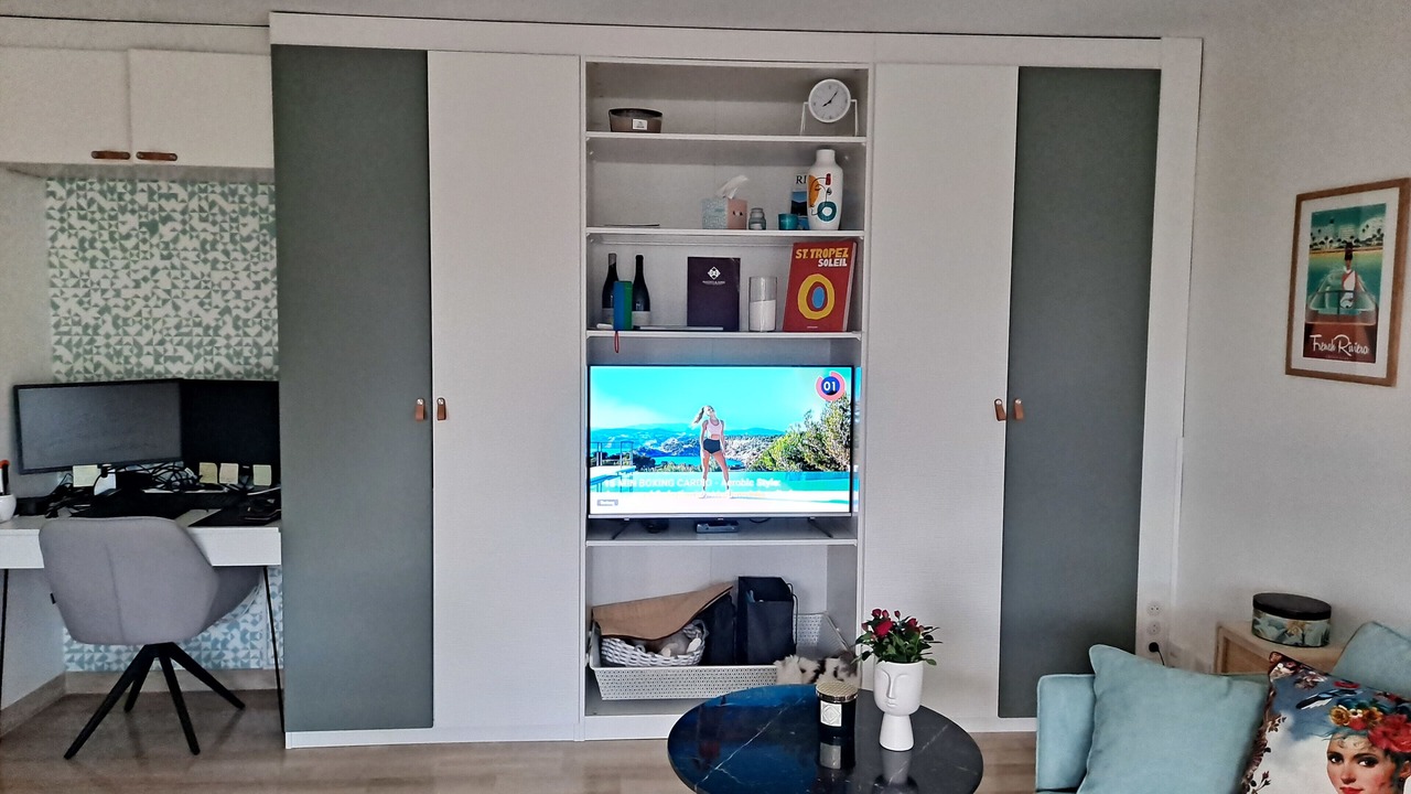 Photo of Livingroom in Prado - Republique