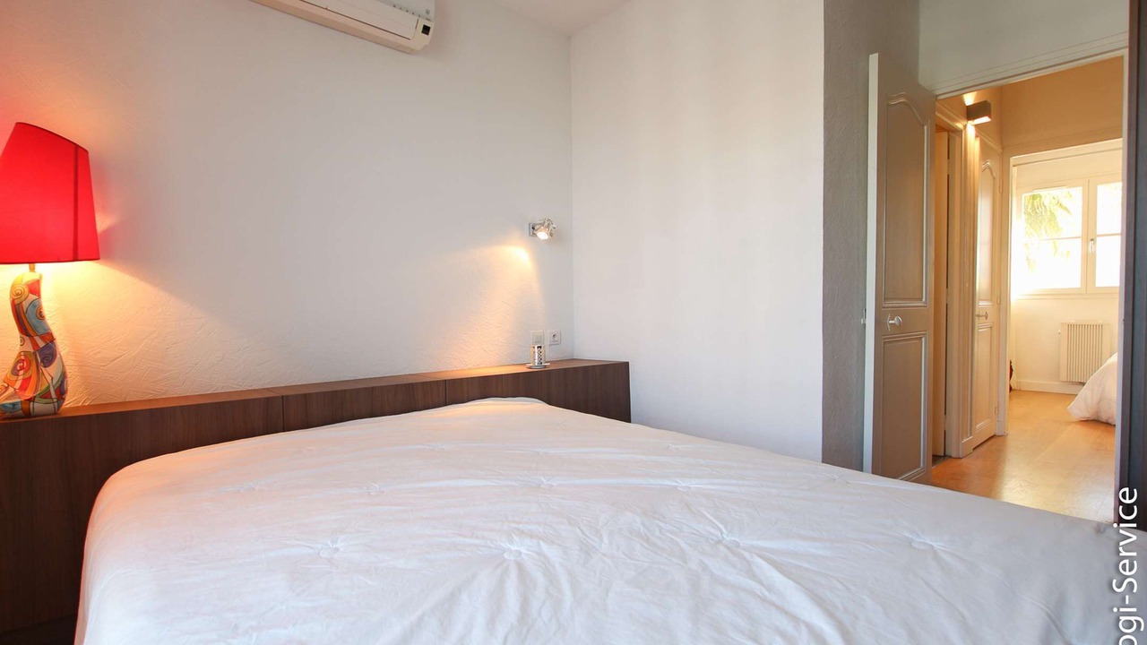 Photo of Bedroom in Port Grimaud