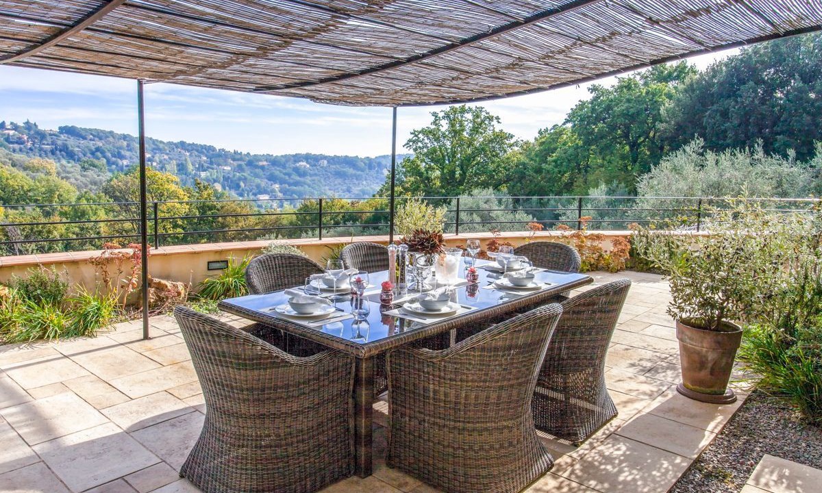 Photo of Others in Chateauneuf-Grasse