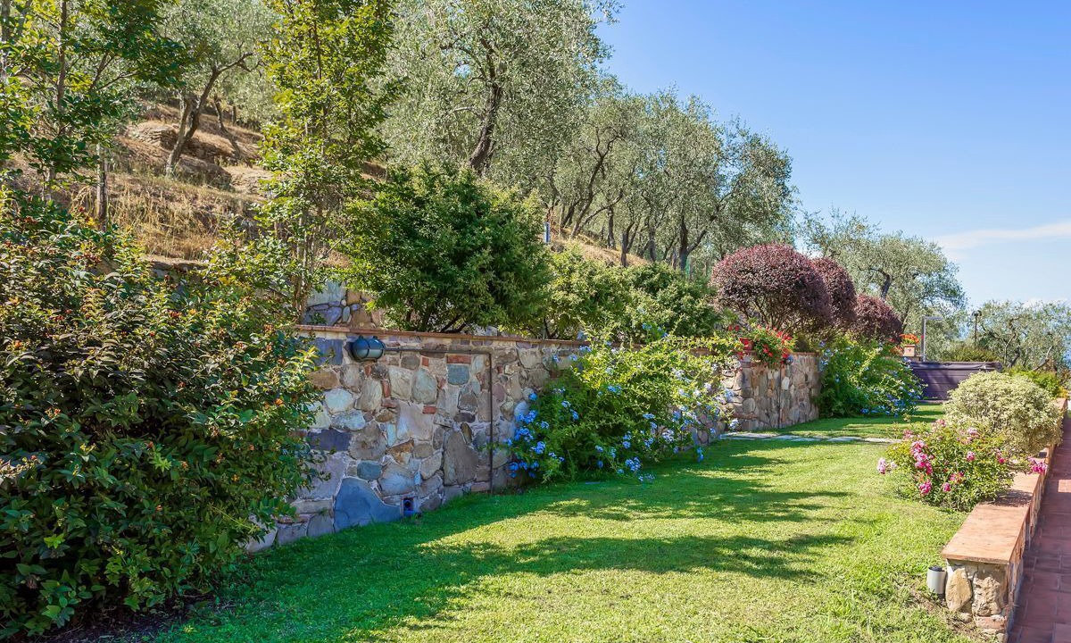 Photo of Outdoor in Vorno