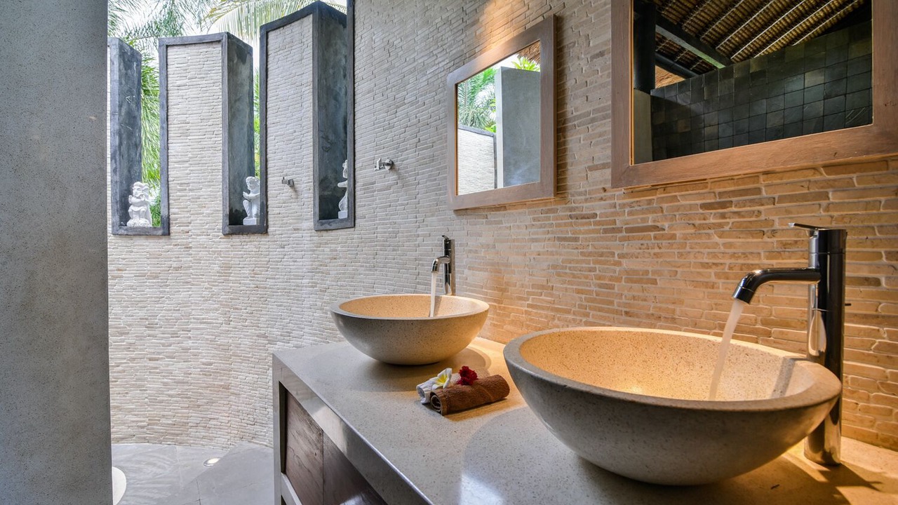 Photo of Bathroom in Lokapaksa