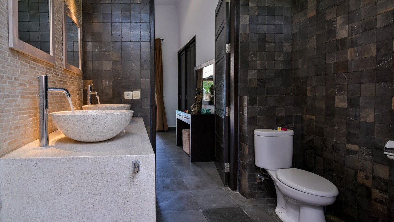 Photo of Bathroom in Lokapaksa