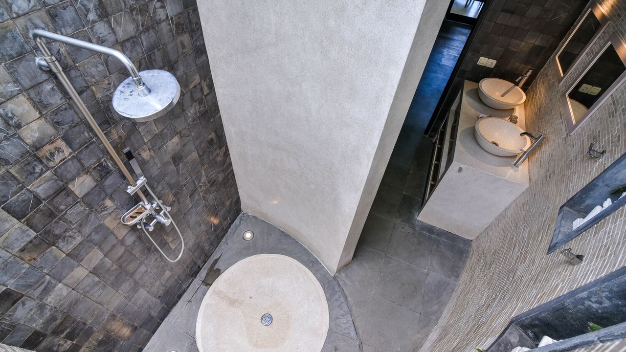 Photo of Bathroom in Lokapaksa