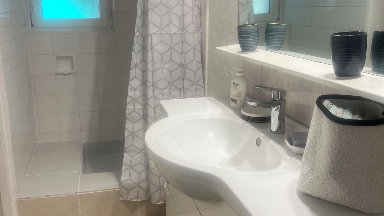 Photo of Bathroom in Puget-sur-Argens