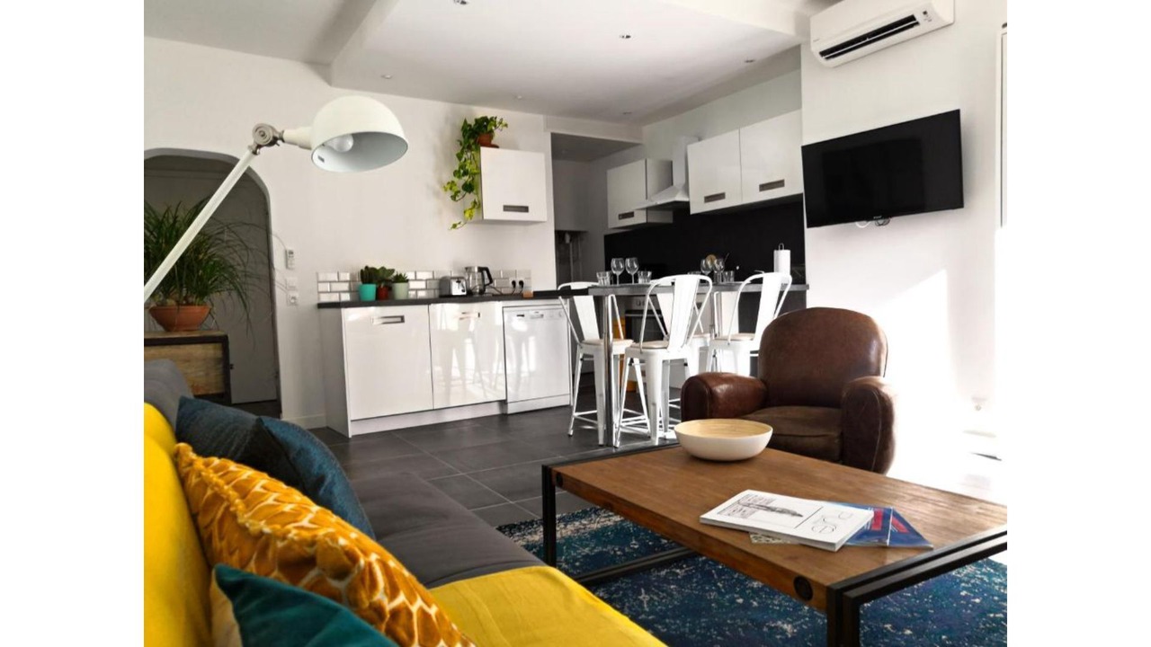 Photo of Livingroom in Old Town
