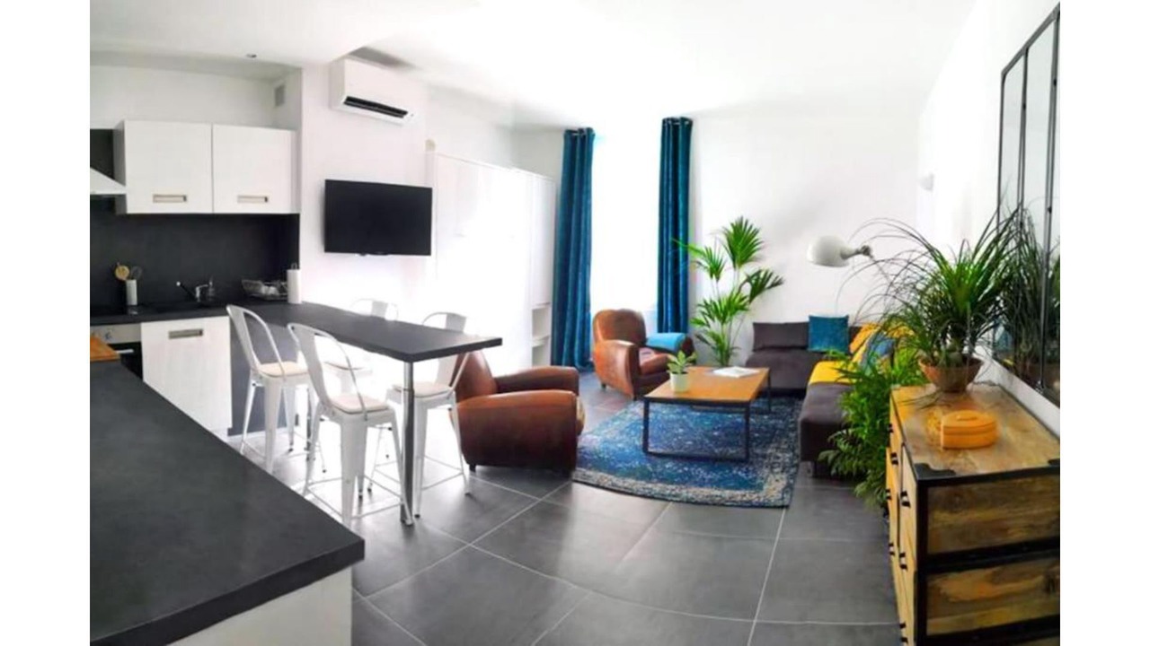 Photo of Livingroom in Old Town