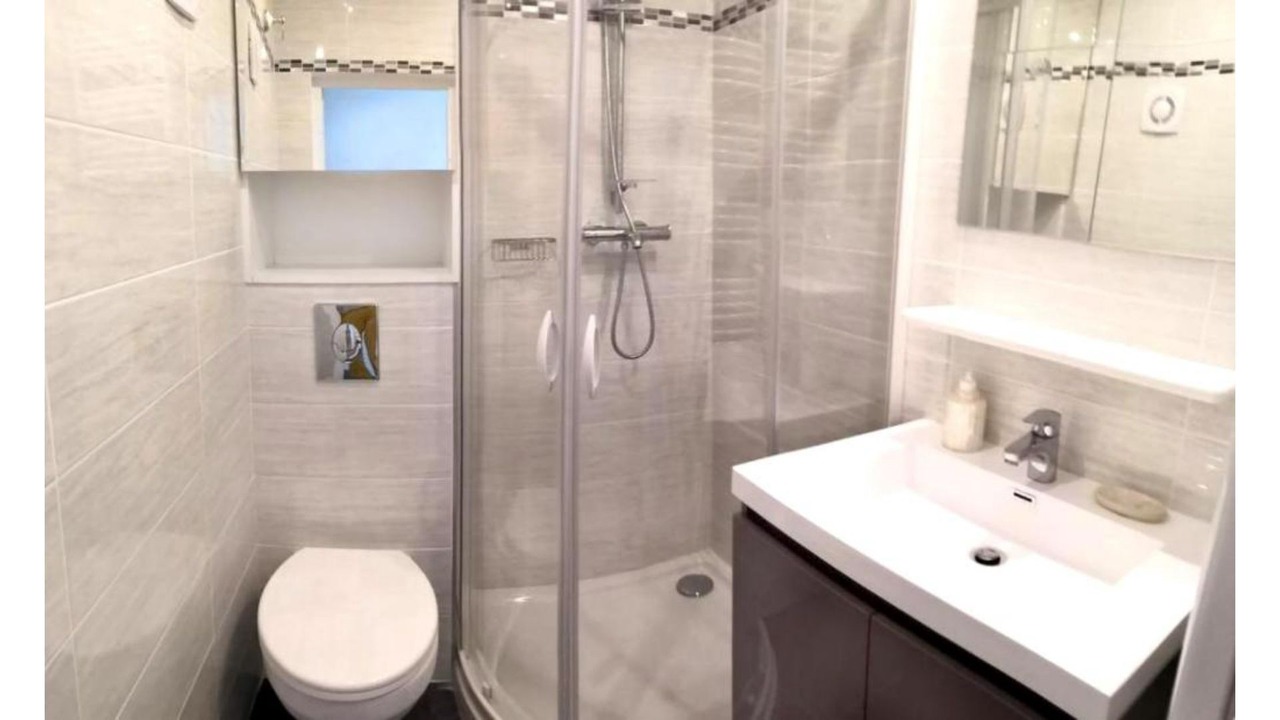 Photo of Bathroom in Old Town
