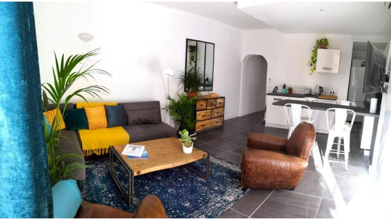 Photo of Livingroom in Old Town