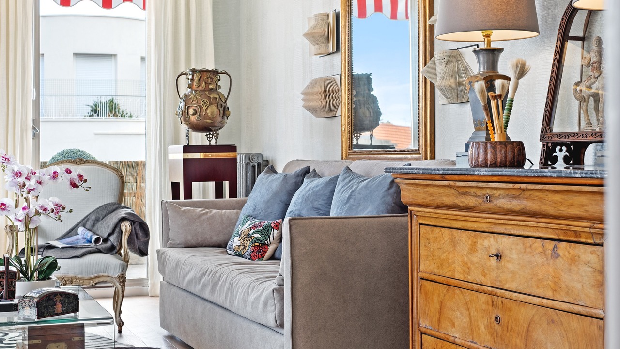 Photo of Livingroom in Musicians Quarter