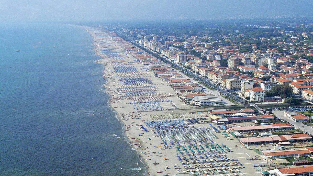 Photo of Others in Viareggio