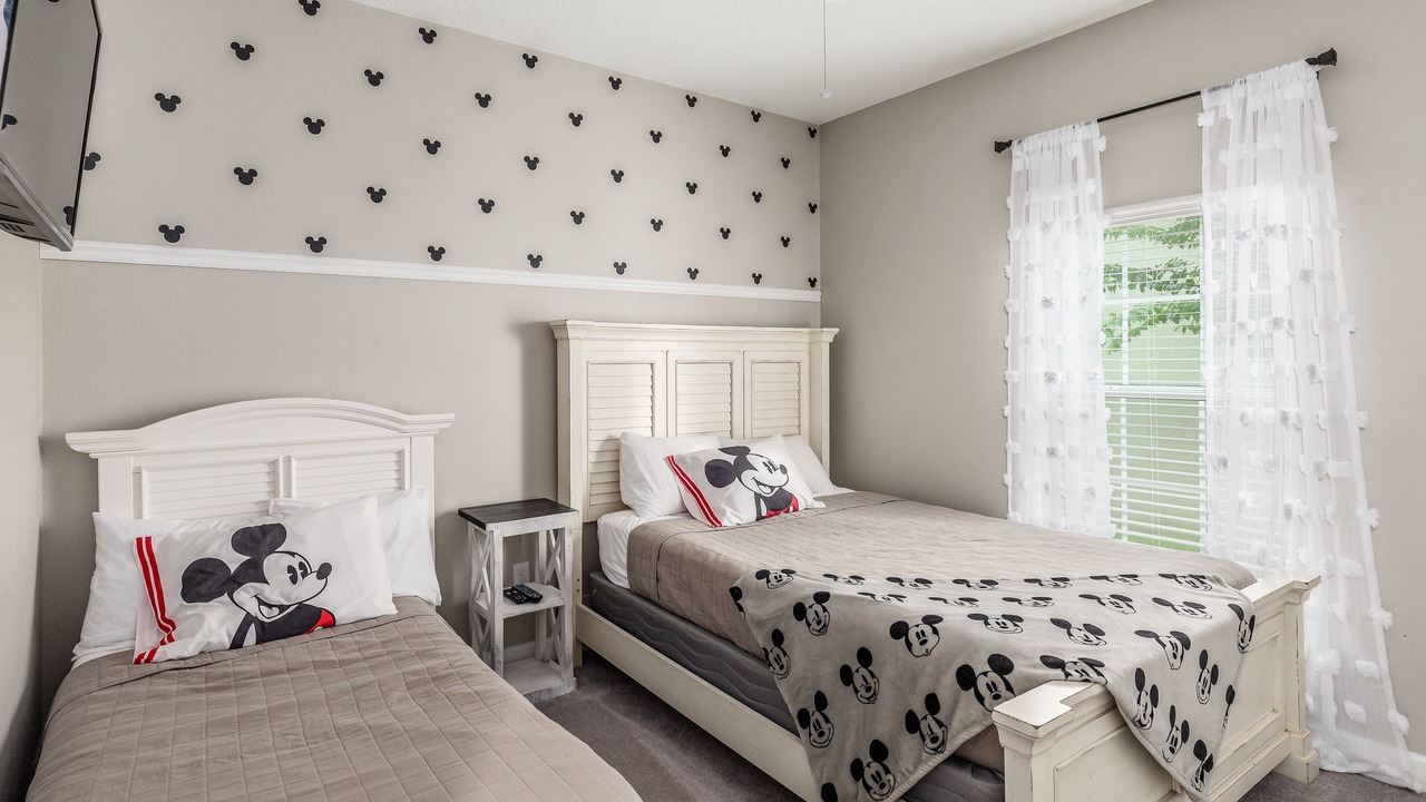 Photo of Bedroom in Lindfields