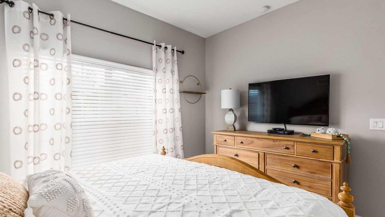 Photo of Bedroom in Lindfields