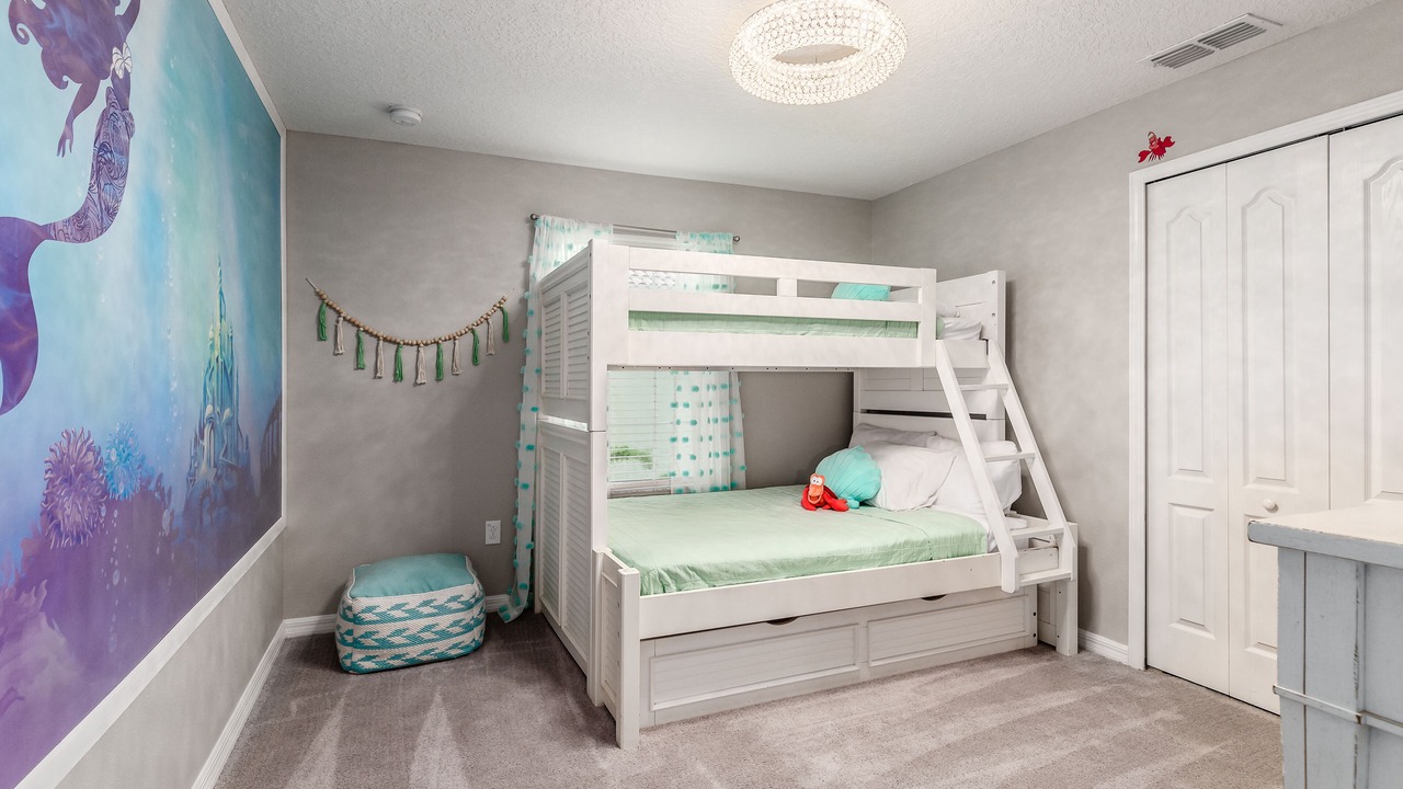 Photo of Bedroom in Lindfields