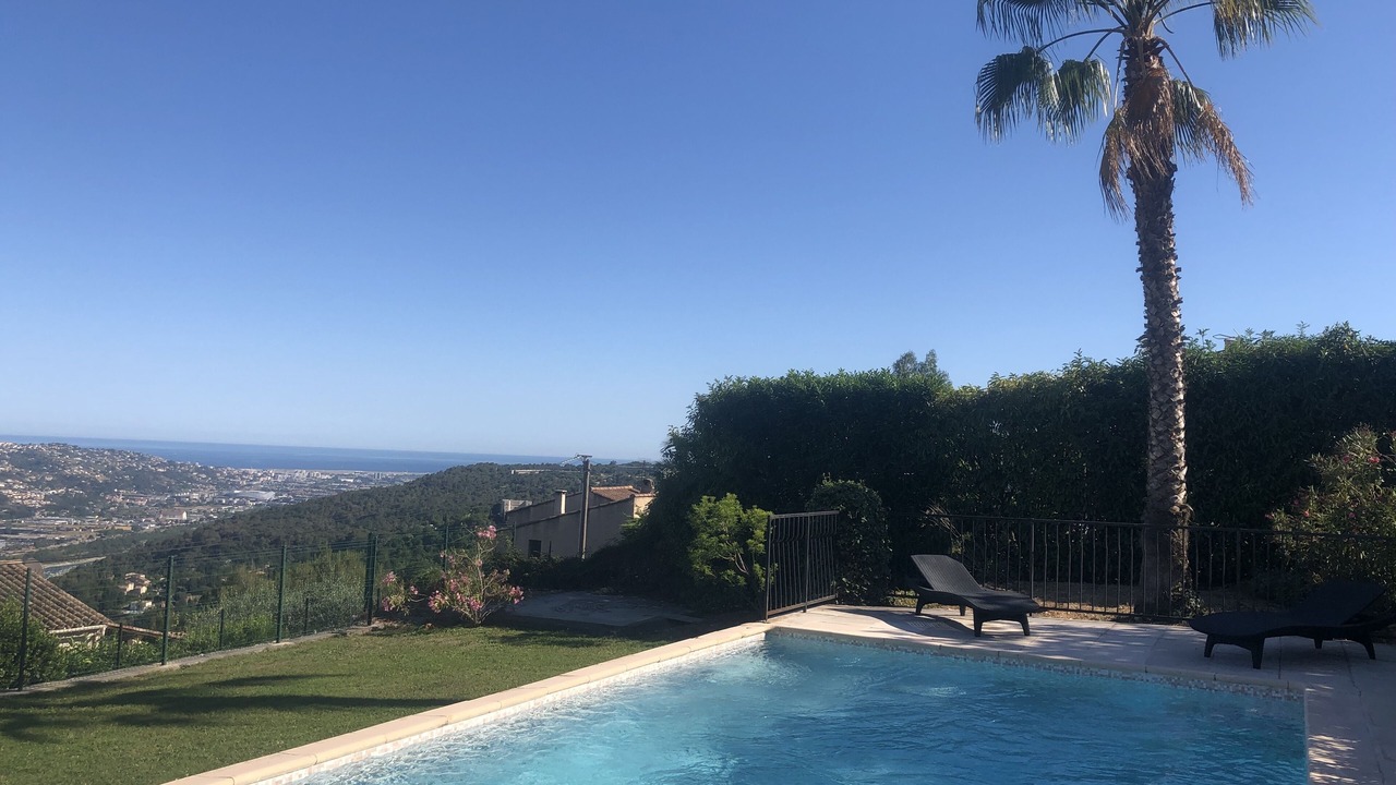 Photo of Outdoor in Gattieres