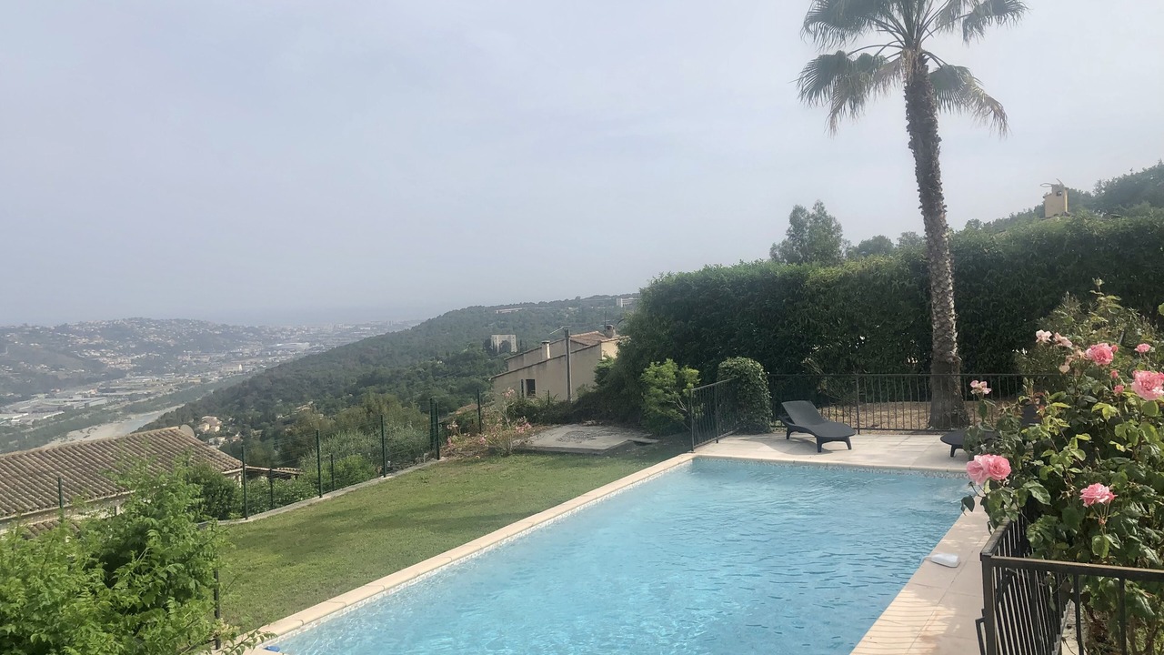 Photo of Outdoor in Gattieres